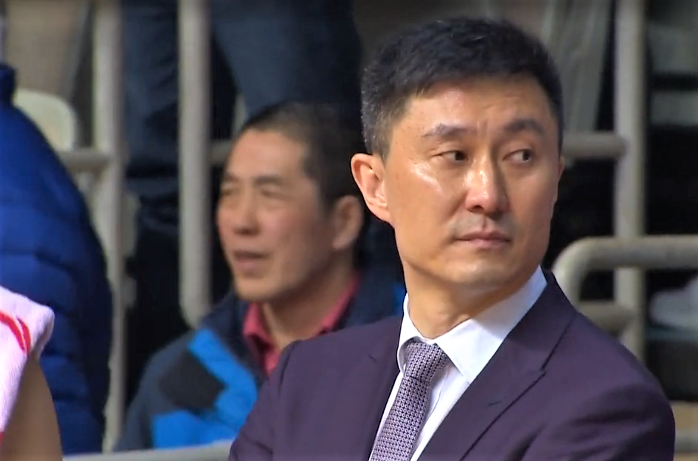 关于冲刺阶段广东宏远调整名单以备国王杯，单刀错失环节打磨，引发热议，团队化学反应显著的信息