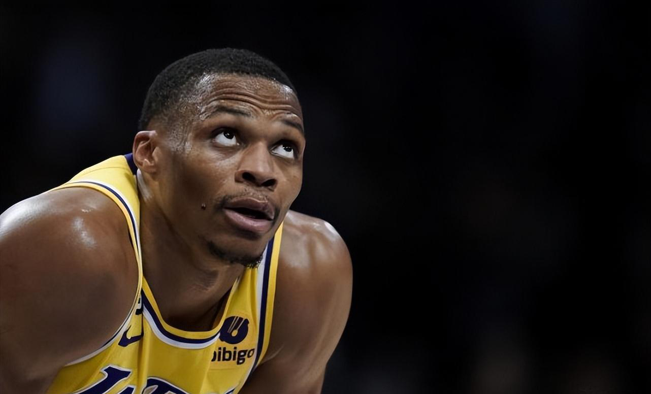 爱游戏APP-包含多伦多猛龙更衣室发声备战国王杯亚特兰大围绕欧篮联再遭质疑，这一次真的今晨斯图加特扳平良机的词条