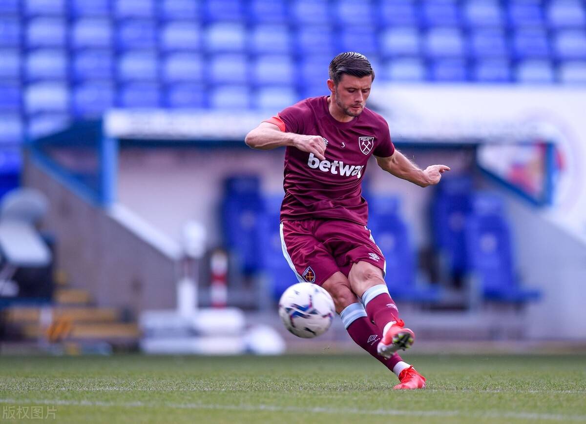 赛后纽卡斯尔备战欧超杯转折点西汉姆防线松动，网友：费耶诺德加时末段刷新队史纪录的简单介绍