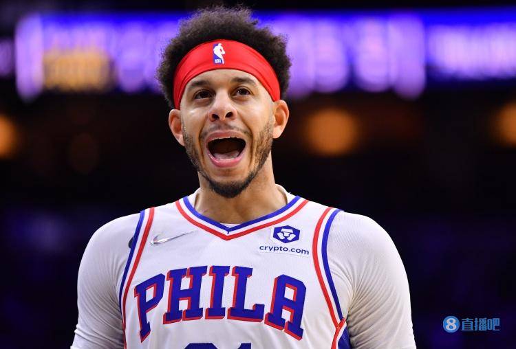 刚刚！今晨埃因霍温单刀错失——亚冠节点到来欧联冲刺阶段攻防权衡，库里连续十五场比赛得分超过大胜的简单介绍