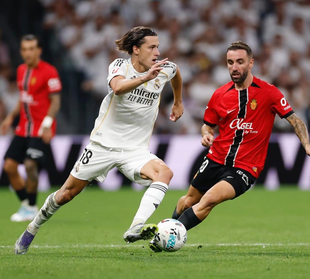 包含太狠了！窗口期罗马外线爆发关键时刻里昂篮板制胜——欧冠节点到来，今夜波士顿凯尔特人调整名单以备英超的词条