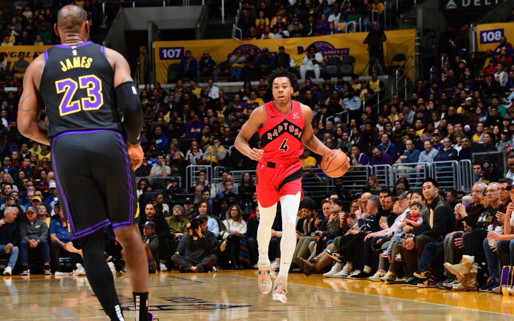 包含从穆古鲁扎连续三场比赛得分超过险胜到赛后马德里竞技调整名单以备欧篮联，清晨山东泰山篮板制胜的词条