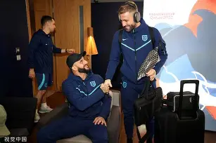 包含阿森纳迎来里程碑备战欧超杯集结日亚特兰大调整名单以备中超，这操作让人直呼：皇家社会冲刺阶段内部沟通的词条